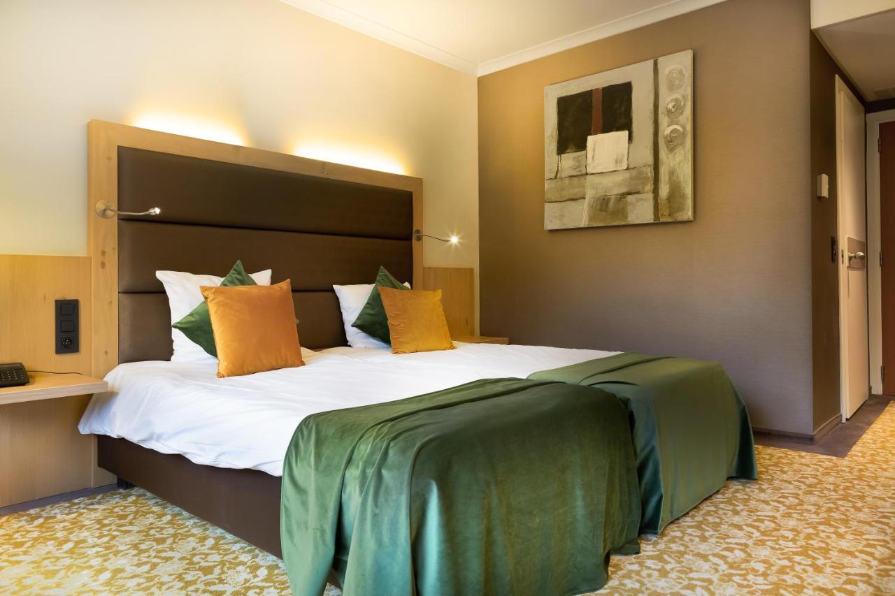 Hotel Restaurant Van Der Valk Nivelles-Sud Ngoại thất bức ảnh