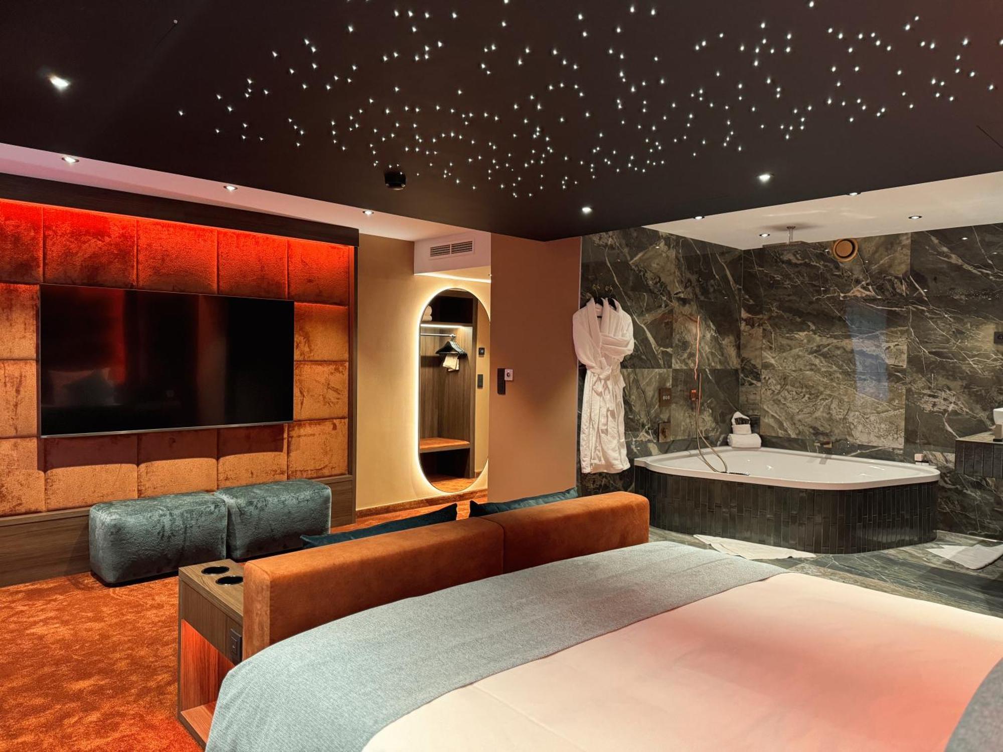 Hotel Restaurant Van Der Valk Nivelles-Sud Ngoại thất bức ảnh