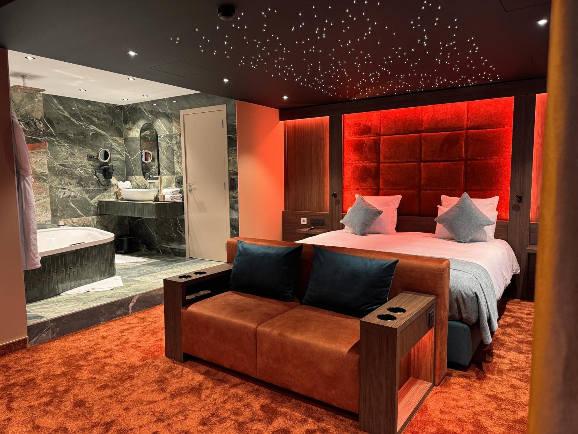 Hotel Restaurant Van Der Valk Nivelles-Sud Ngoại thất bức ảnh
