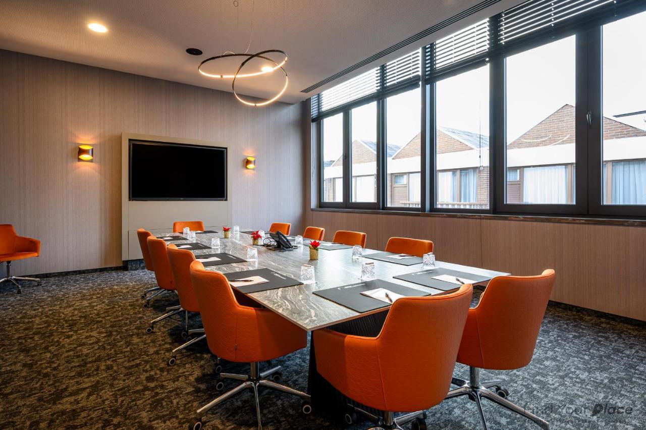 Hotel Restaurant Van Der Valk Nivelles-Sud Ngoại thất bức ảnh