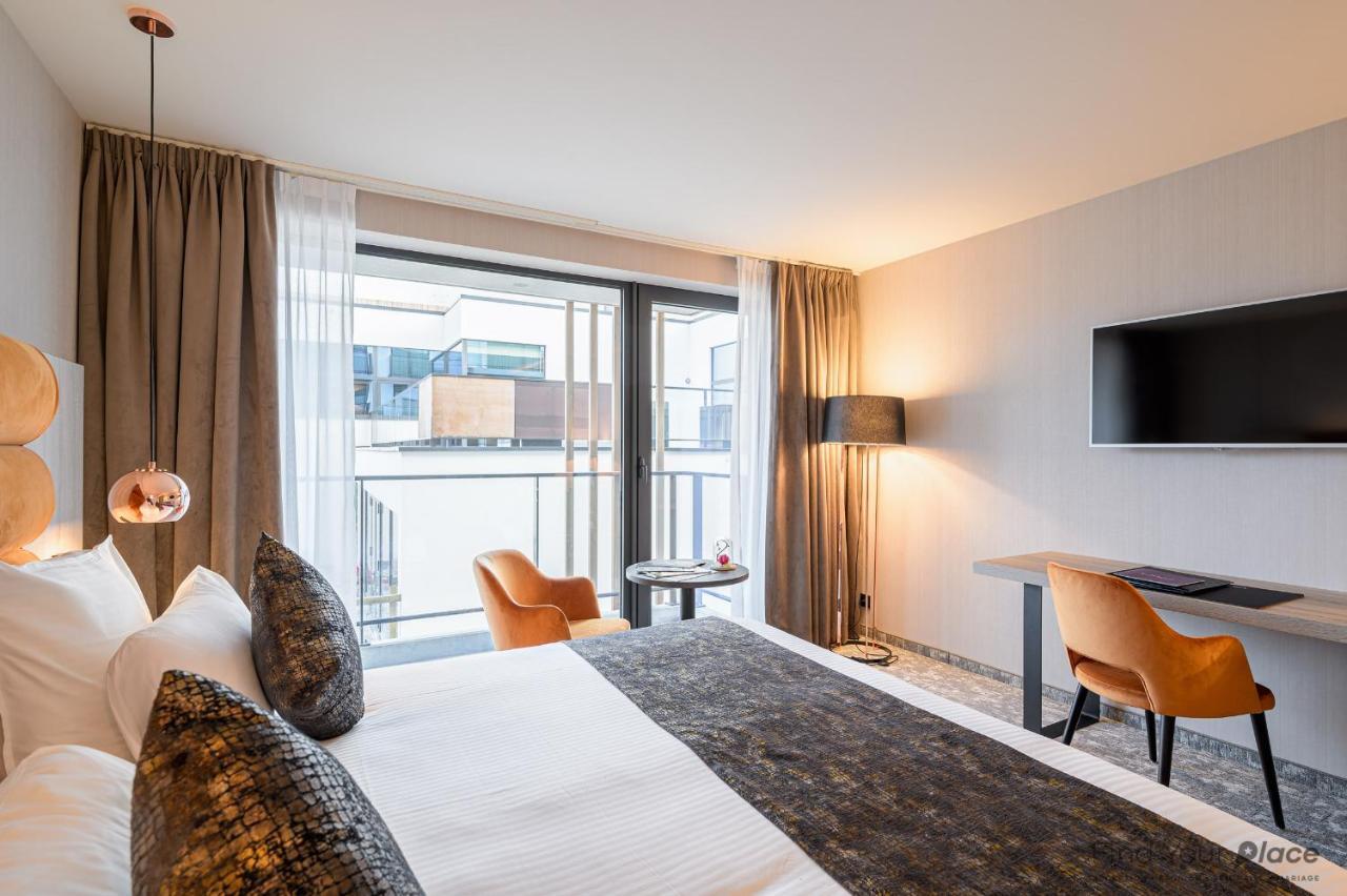 Hotel Restaurant Van Der Valk Nivelles-Sud Ngoại thất bức ảnh