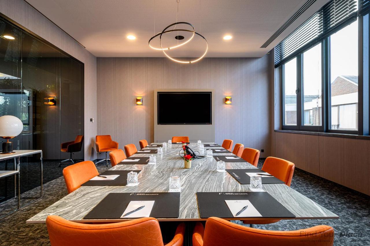Hotel Restaurant Van Der Valk Nivelles-Sud Ngoại thất bức ảnh