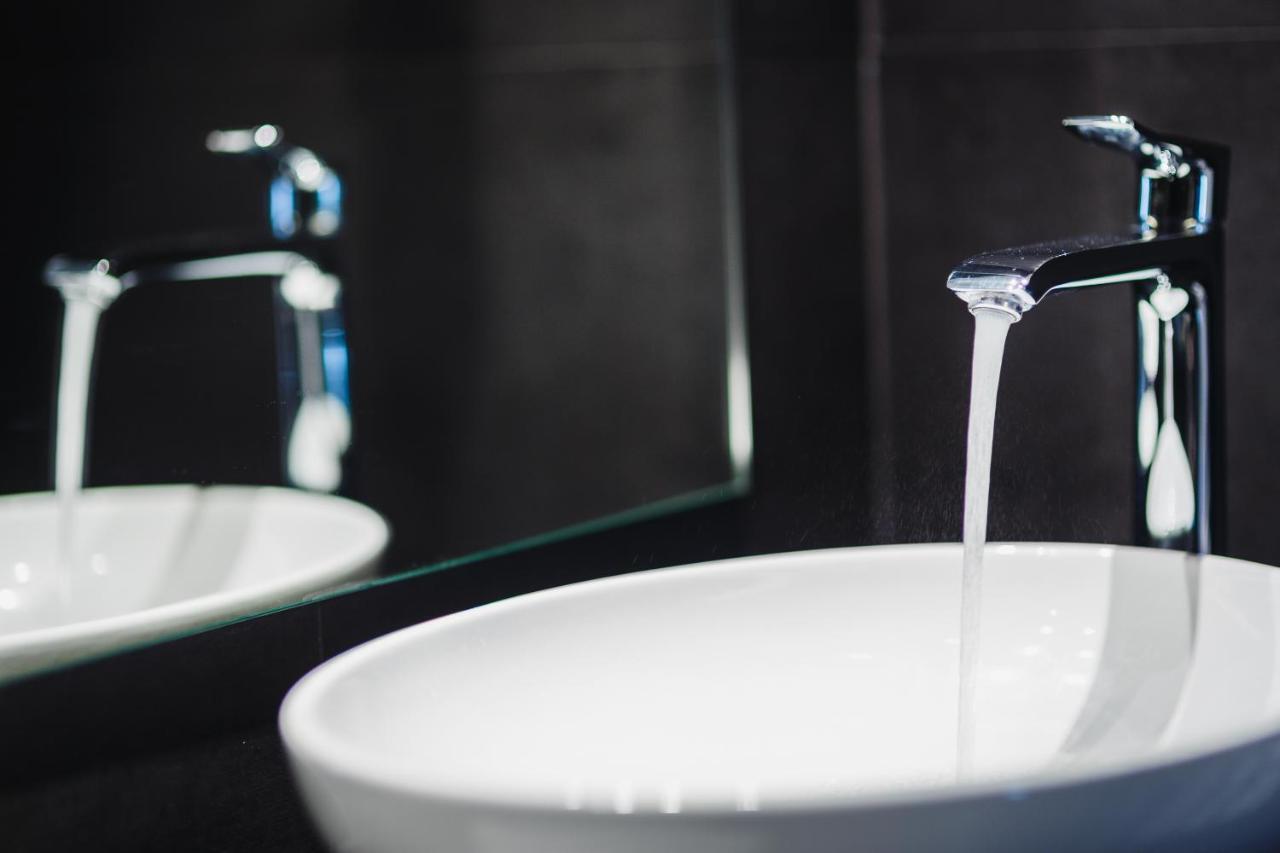 Hotel Restaurant Van Der Valk Nivelles-Sud Ngoại thất bức ảnh