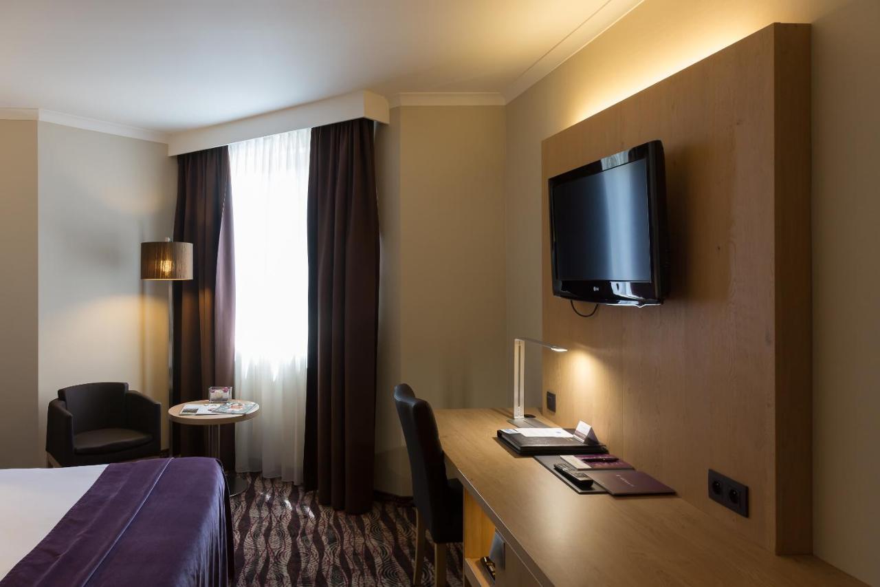 Hotel Restaurant Van Der Valk Nivelles-Sud Ngoại thất bức ảnh