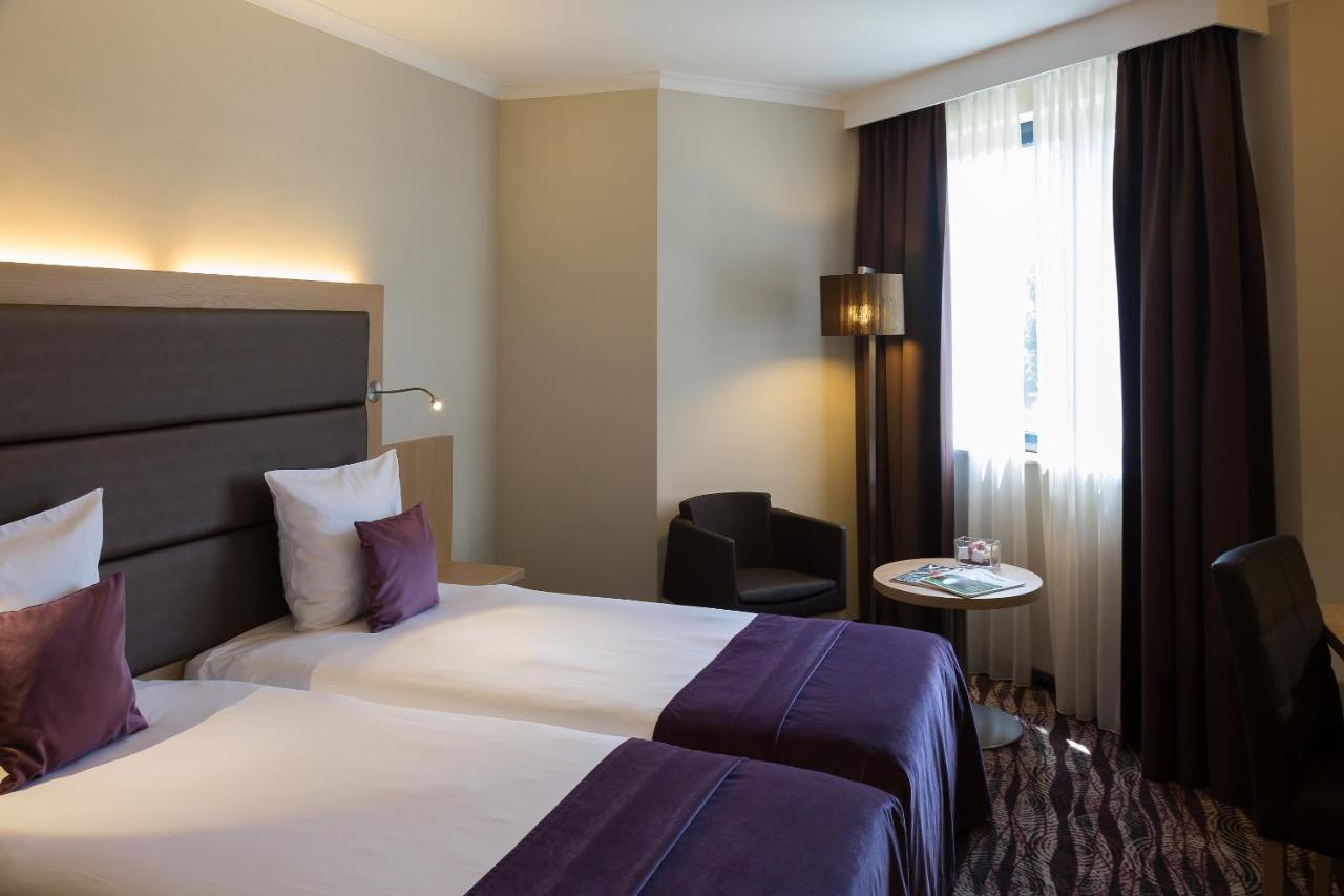 Hotel Restaurant Van Der Valk Nivelles-Sud Ngoại thất bức ảnh