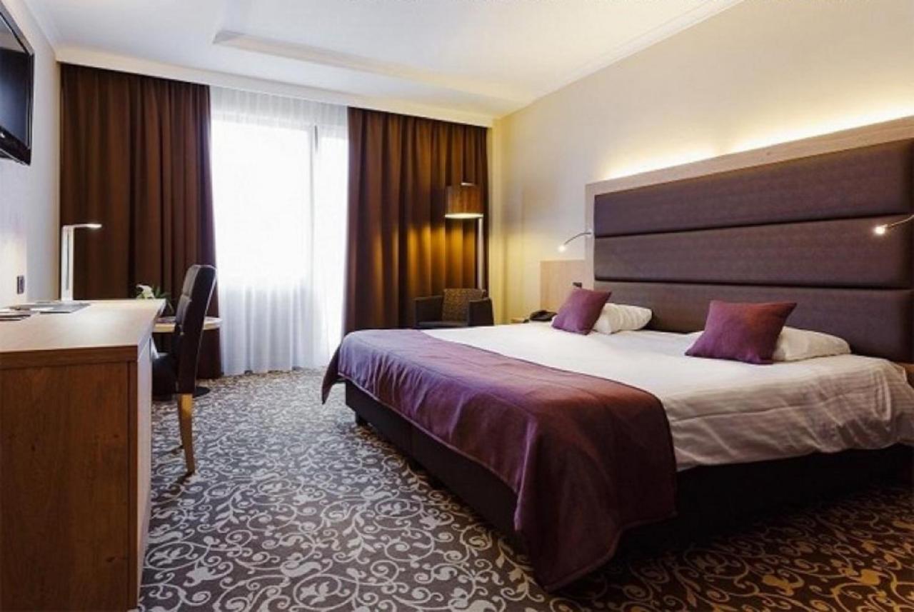 Hotel Restaurant Van Der Valk Nivelles-Sud Ngoại thất bức ảnh